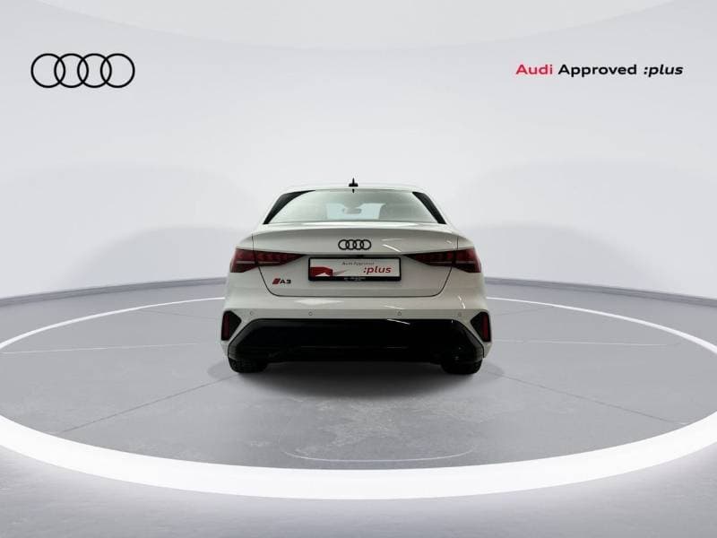 2025 Audi A3 35 TFSI thumbnail 4