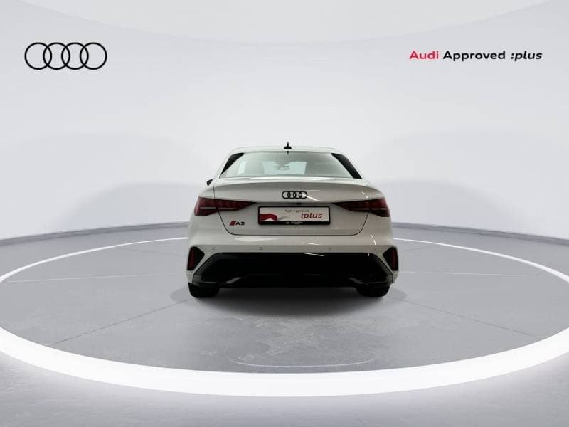 2025 Audi A3 35 TFSI S LINE thumbnail 4