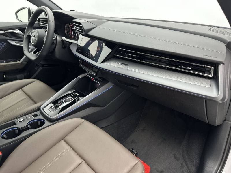 2025 Audi A3 35 TFSI S LINE thumbnail 8