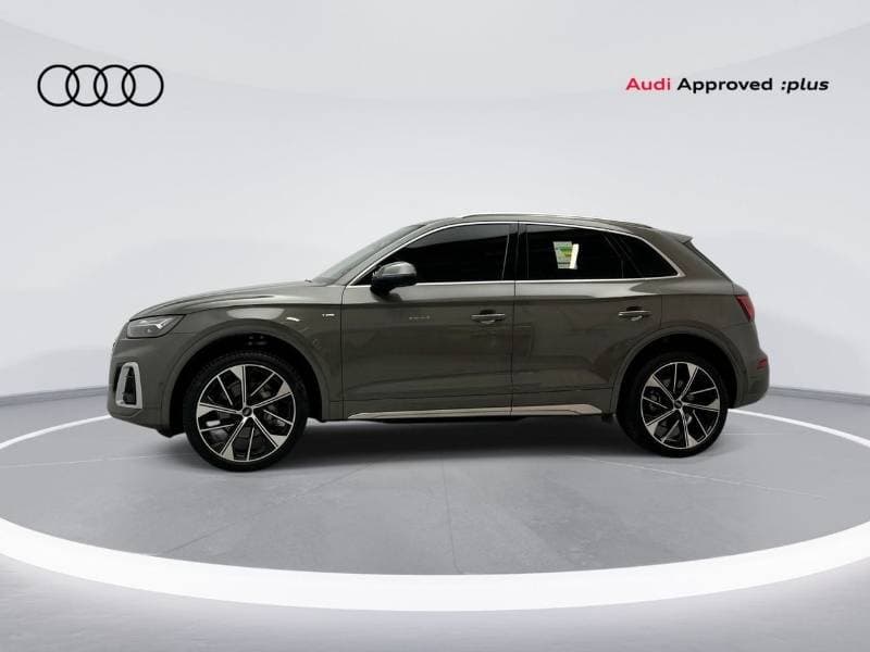 2024 Audi Q5 45 TFSI S LINE thumbnail 2