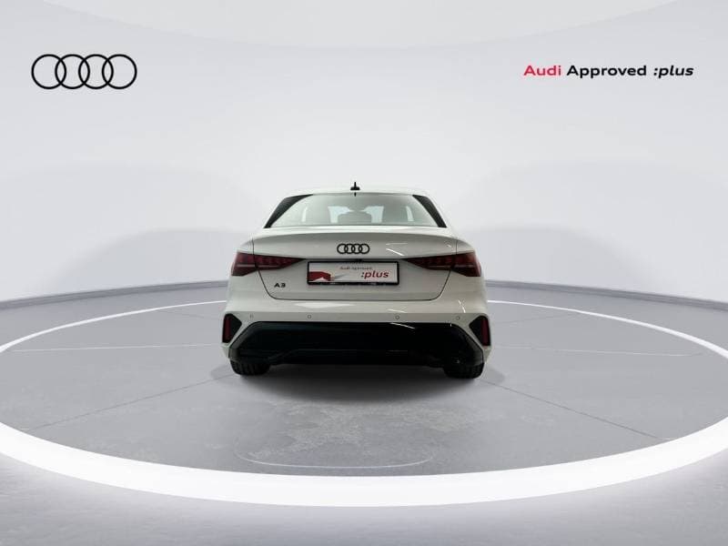 2025 Audi A3 35 TFSI thumbnail 4