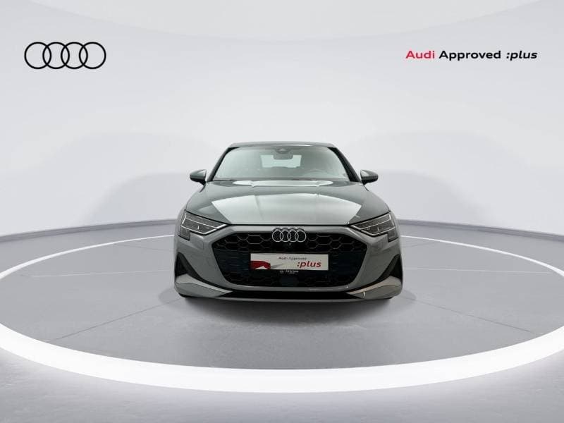2025 Audi A3 35 TFSI ADVANCED thumbnail 3