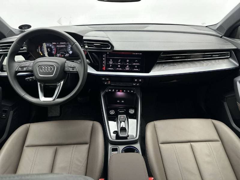 2025 Audi A3 35 TFSI ADVANCED thumbnail 8