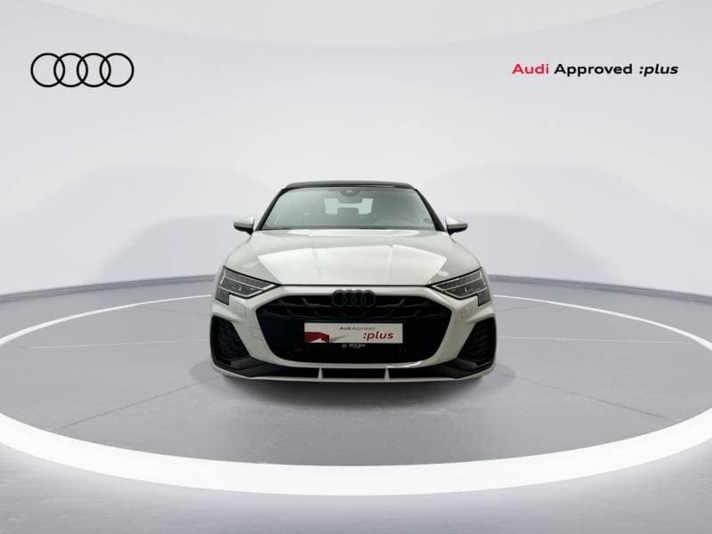 2025 Audi A3 35 TFSI thumbnail 3