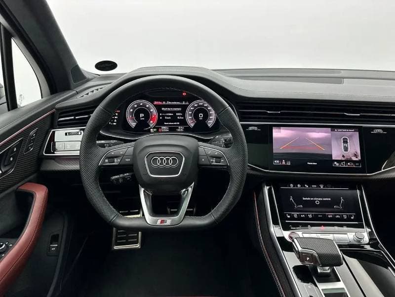 2025 Audi SQ7 STANDARD thumbnail 4