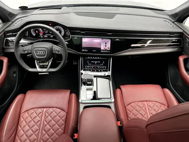 2025 Audi SQ7 STANDARD thumbnail 5