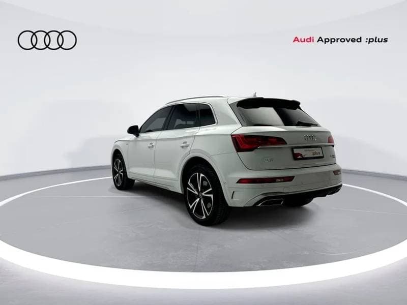 2023 Audi Q5 40 TFSI S LINE thumbnail 2