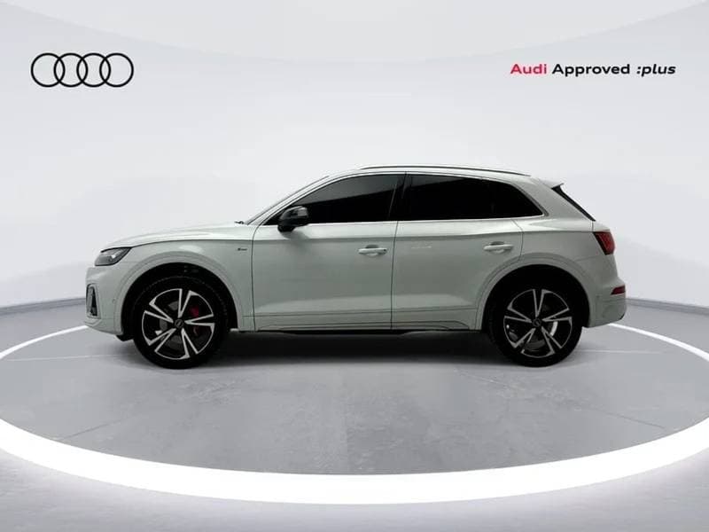 2023 Audi Q5 40 TFSI S LINE thumbnail 3