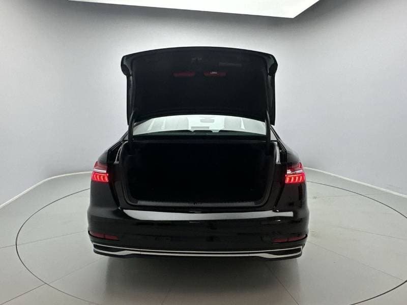 2024 Audi A6 40 TFSI ADVANCED thumbnail 5