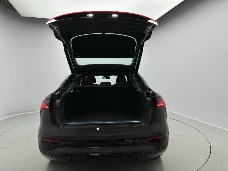 2024 Audi Q8 e tron 55 S LINE thumbnail 5