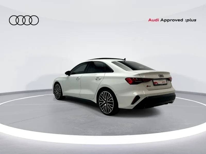 2025 Audi A3 35 TFSI S LINE thumbnail 2