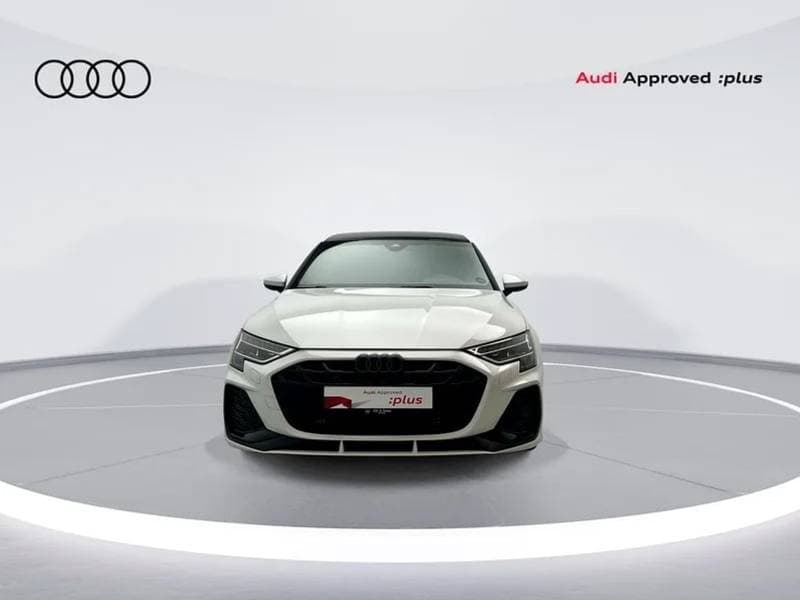 2025 Audi A3 35 TFSI S LINE thumbnail 4