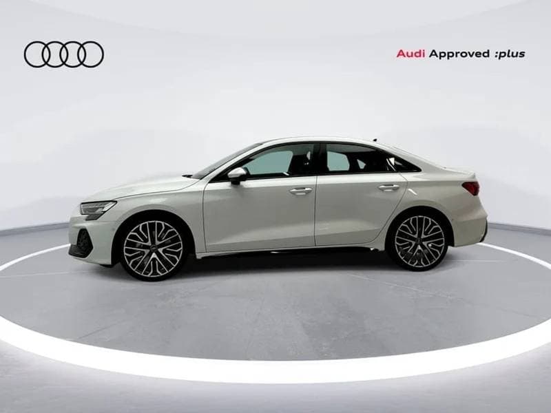 2025 Audi A3 35 TFSI S LINE thumbnail 3
