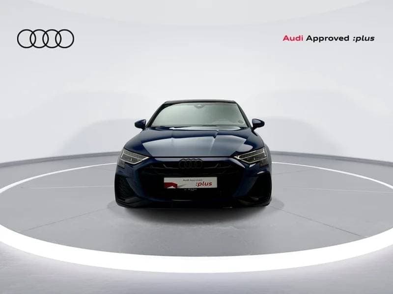 2025 Audi A3 35 TFSI S LINE thumbnail 4