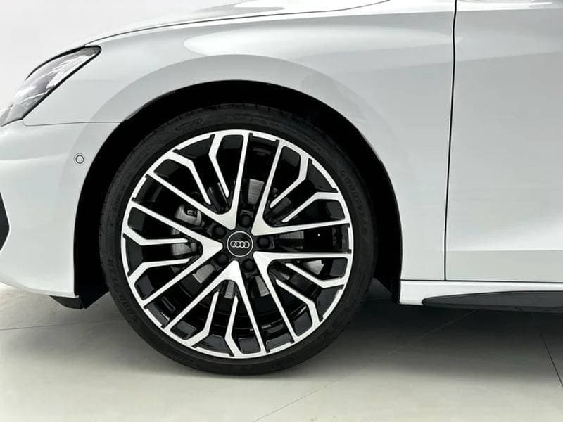 2025 Audi A3 35 TFSI S LINE thumbnail 7