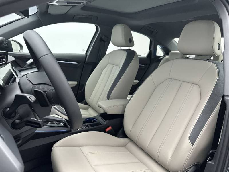 2026 Audi A3 35 TFSI ADVANCED thumbnail 6