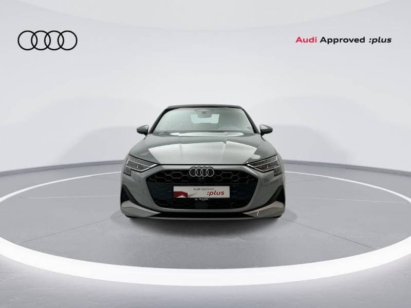 2026 Audi A3 35 TFSI ADVANCED thumbnail 3