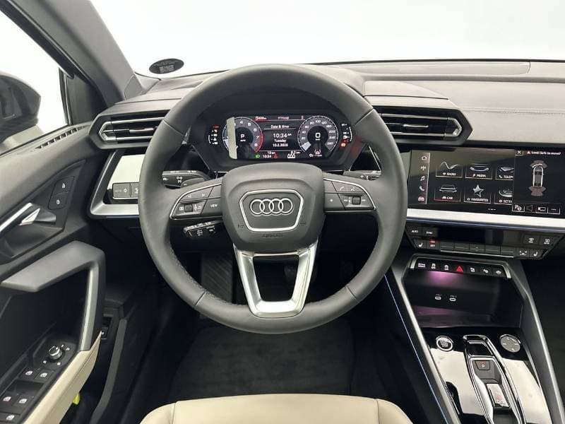 2026 Audi A3 35 TFSI ADVANCED thumbnail 3