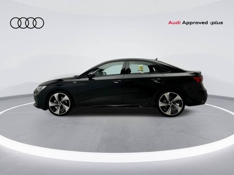 2025 Audi A3 35 TFSI S LINE thumbnail 2