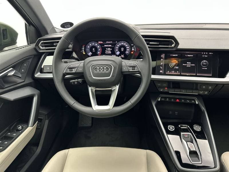 2026 Audi A3 35 TFSI ADVANCED thumbnail 4