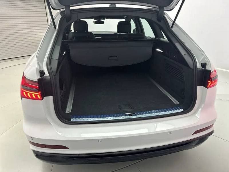 2025 Audi A6 40 TFSI S LINE AVANT thumbnail 2