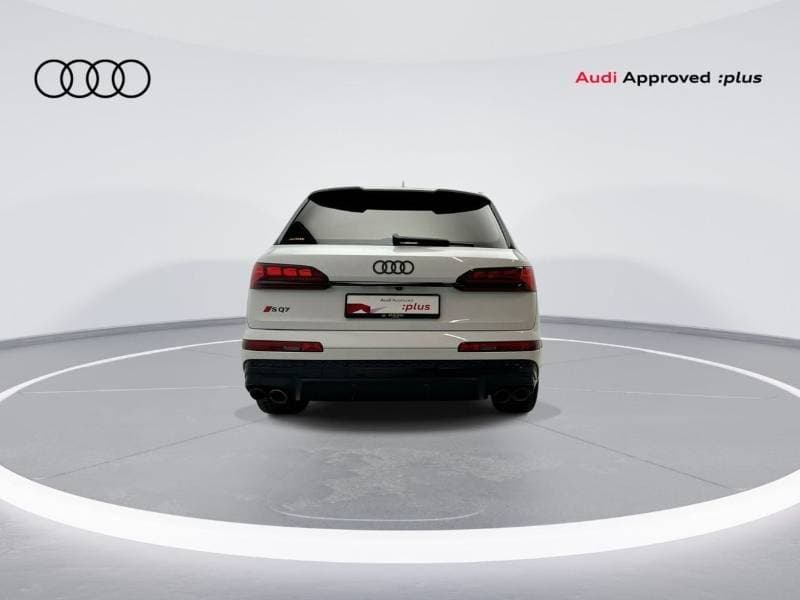 2025 Audi SQ7 STANDARD thumbnail 4