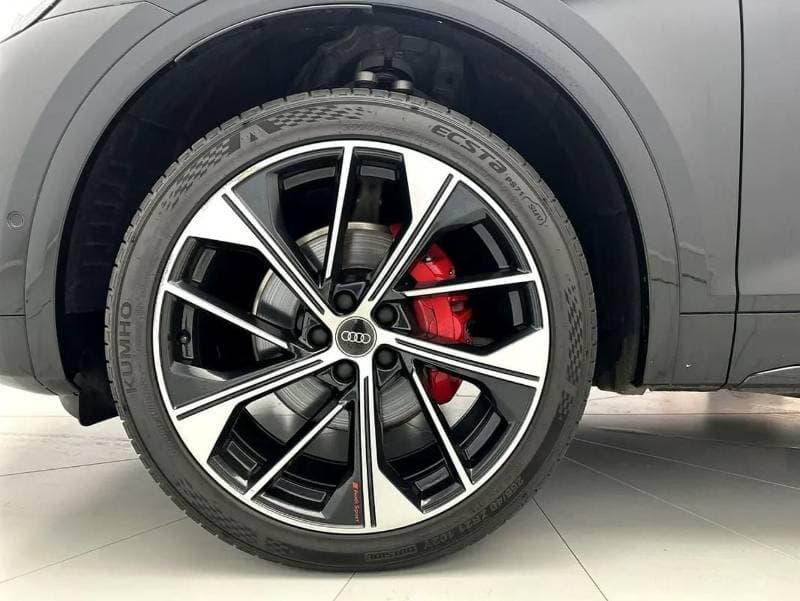 2024 Audi Q5 45 TFSI SPORTBACK S LINE thumbnail 3