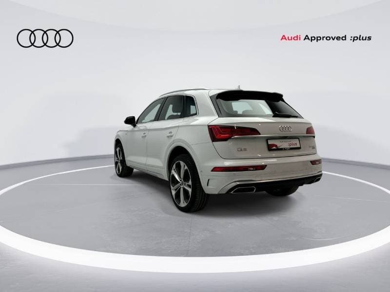 2024 Audi Q5 45 TFSI S LINE thumbnail 5
