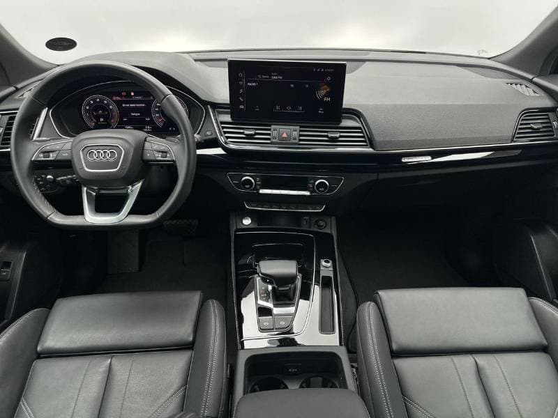 2024 Audi Q5 45 TFSI S LINE thumbnail 8