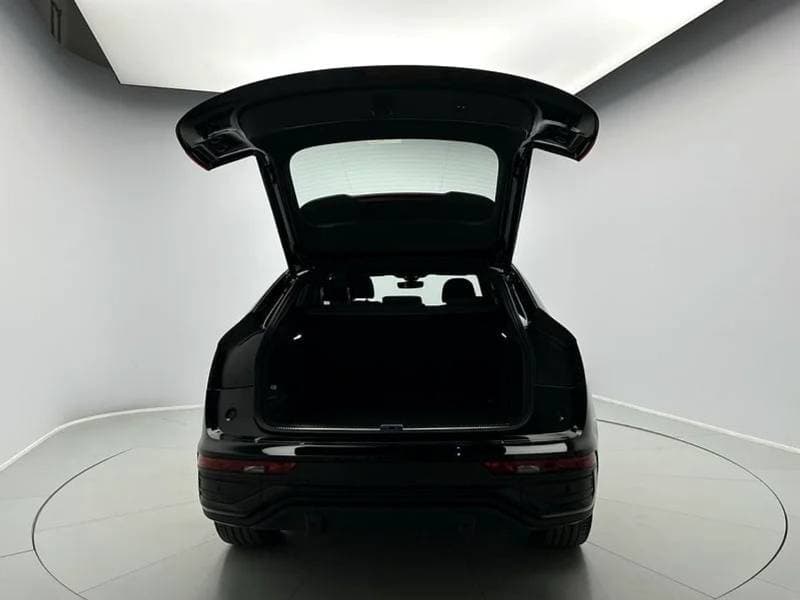 2024 Audi Q5 45 TFSI SPORTBACK S LINE thumbnail 6