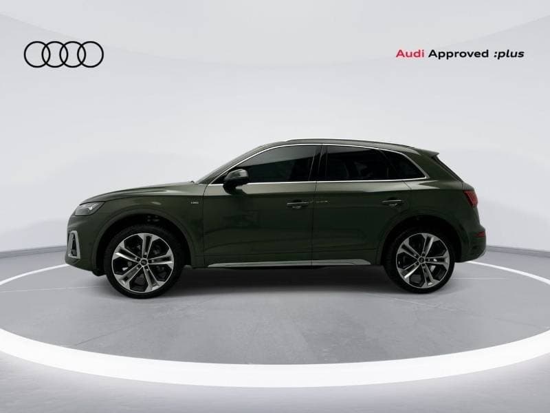 2024 Audi Q5 45 TFSI S LINE thumbnail 2