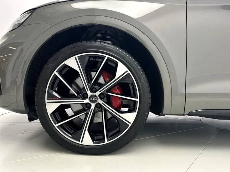 2024 Audi SQ5 TFSI thumbnail 7