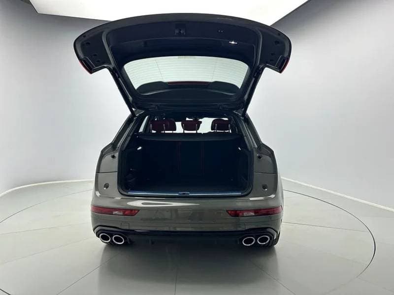 2024 Audi SQ5 TFSI thumbnail 6