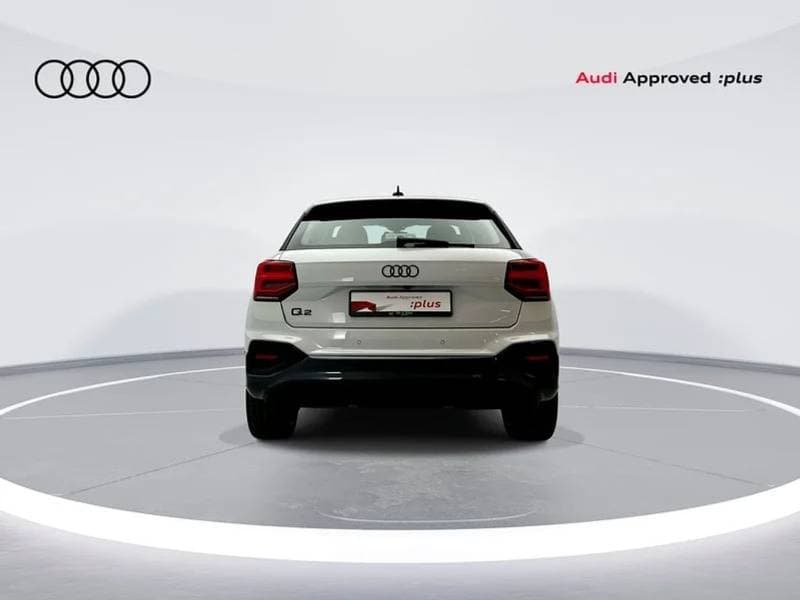 2024 Audi Q2 35 TFSI BLACK thumbnail 5