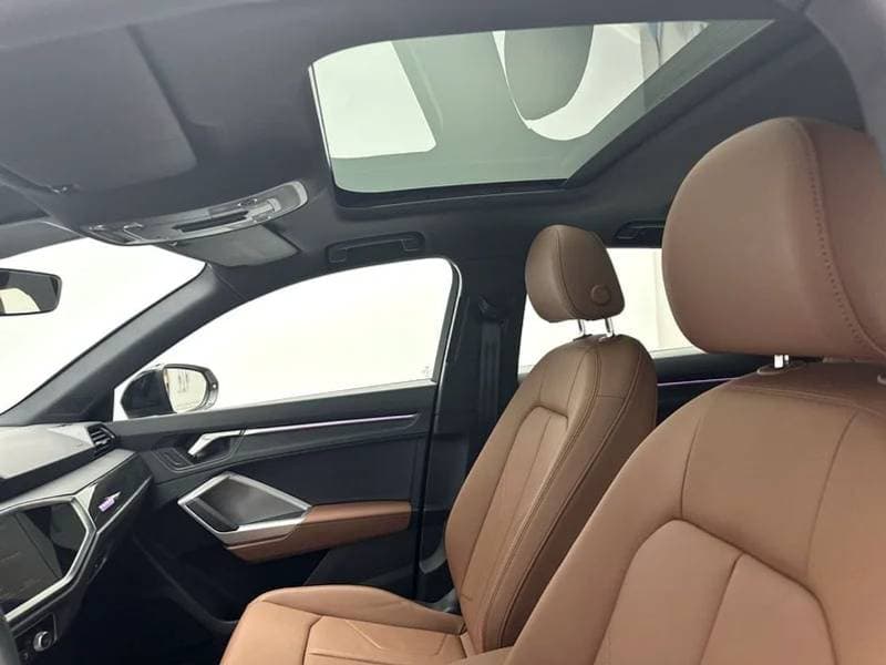2024 Audi Q3 40 TFSI S LINE SPORTBACK thumbnail 8