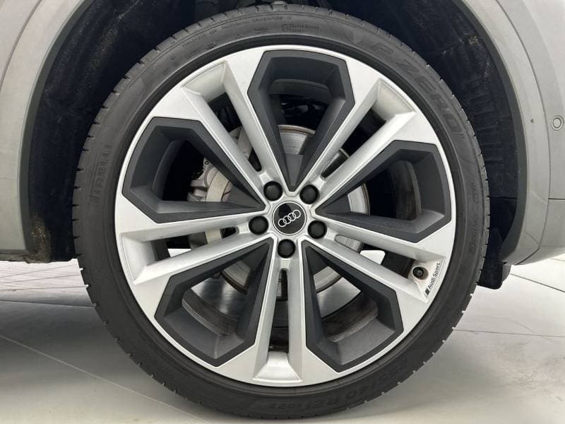 2024 Audi Q5 45 TFSI S LINE thumbnail 7