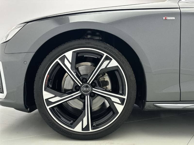 2024 Audi A4 35 TFSI S LINE thumbnail 6