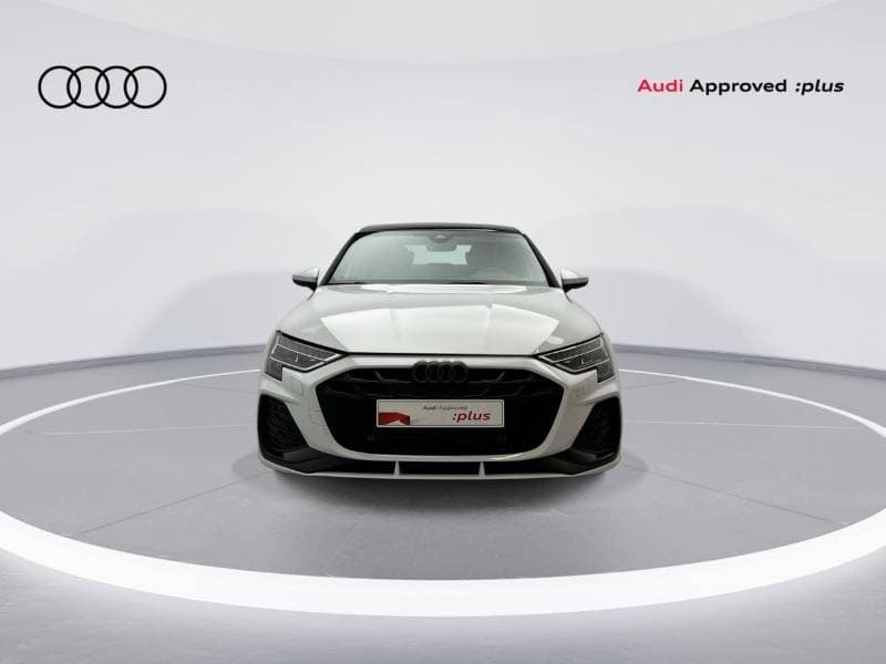2025 Audi A3 35 TFSI thumbnail 2