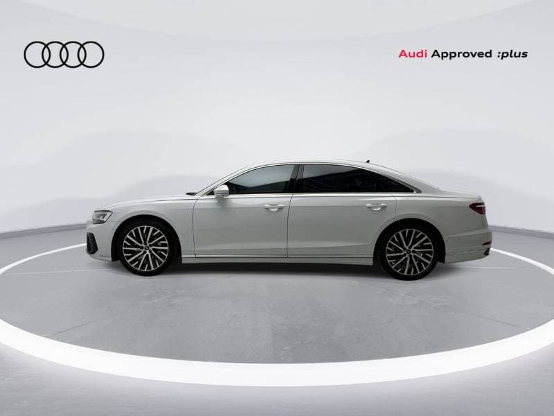 2024 Audi A8 55 TFSI LWB thumbnail 2