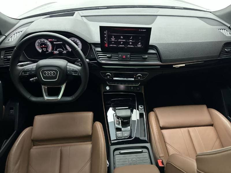 2024 Audi Q5 45 TFSI S LINE thumbnail 6
