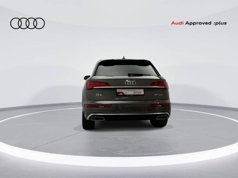 2023 Audi Q5 45 TFSI S LINE thumbnail 4