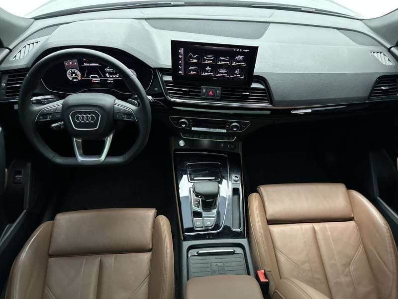2023 Audi Q5 45 TFSI S LINE thumbnail 8