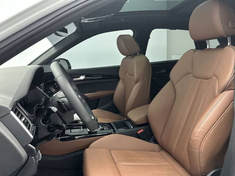 2023 Audi Q5 45 TFSI S LINE thumbnail 8