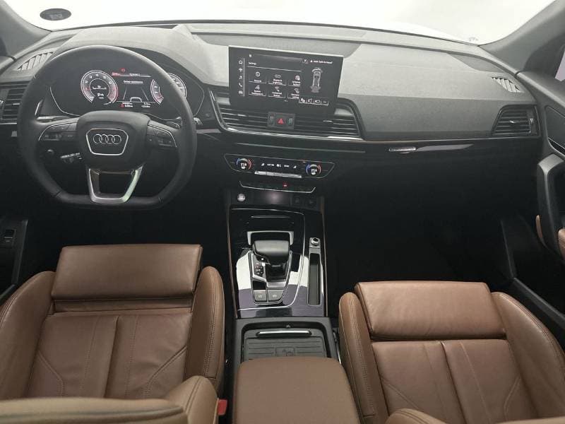 2024 Audi Q5 45 TFSI ADVANCED thumbnail 8