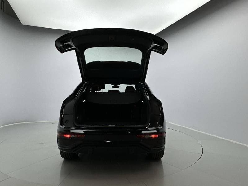 2024 Audi Q5 45 TFSI SPORTBACK S LINE thumbnail 2