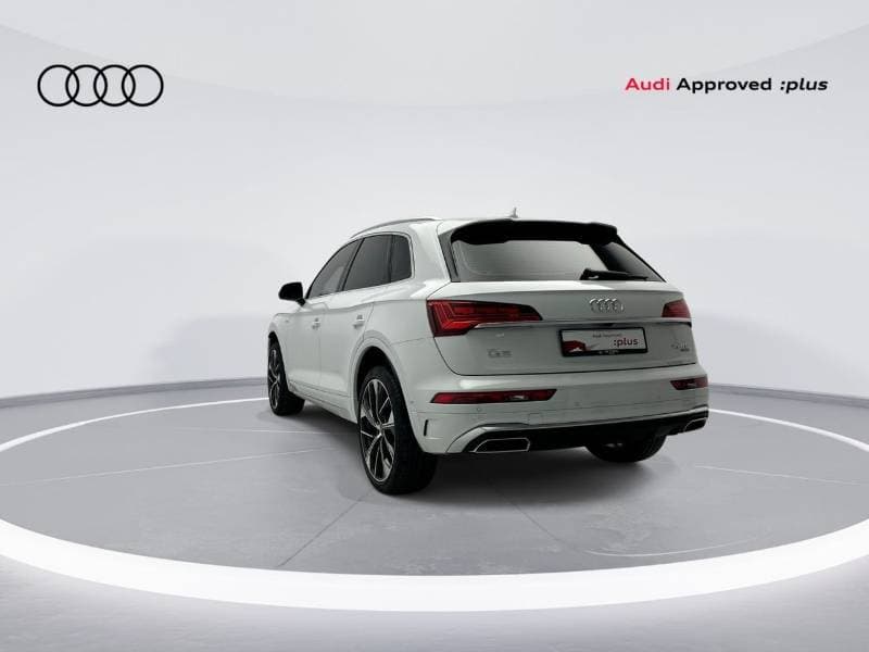 2024 Audi Q5 45 TFSI S LINE thumbnail 5