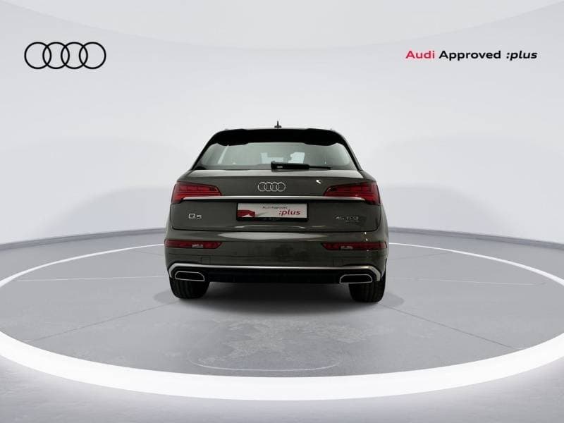 2024 Audi Q5 45 TFSI S LINE thumbnail 4