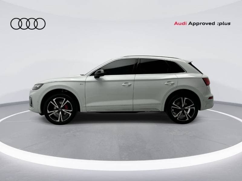 2023 Audi Q5 45 TFSI S LINE thumbnail 2
