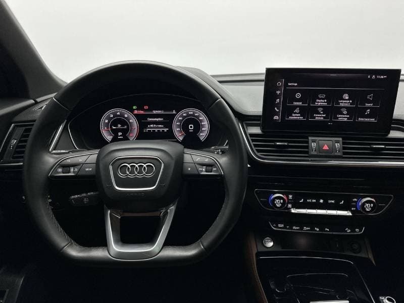 2023 Audi Q5 45 TFSI S LINE thumbnail 8