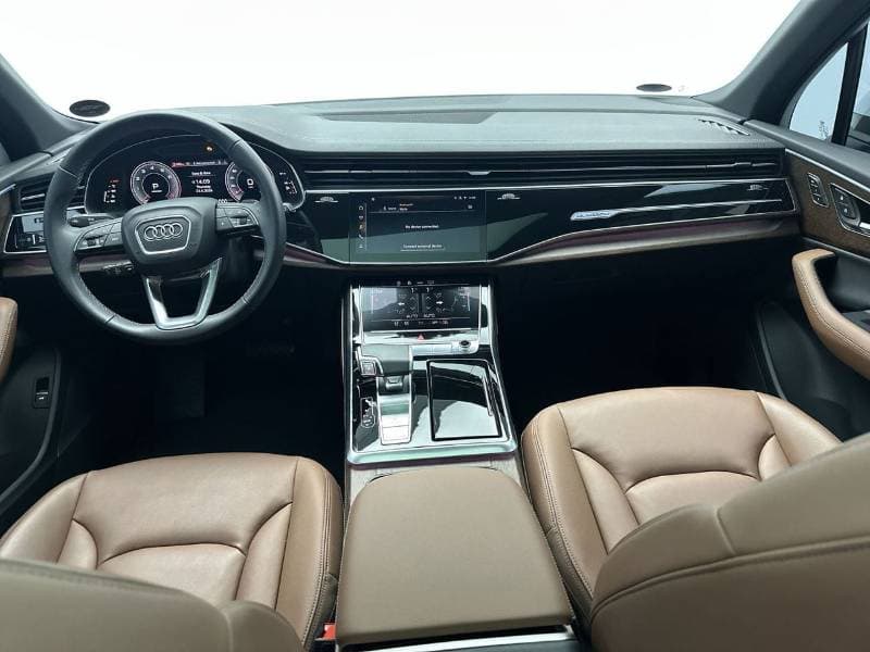 2025 Audi Q7 45 TFSI thumbnail 8